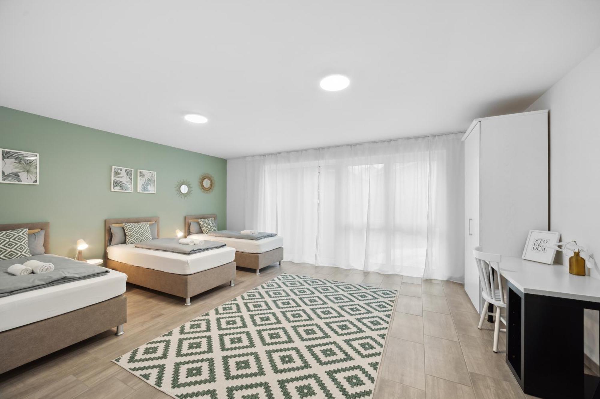 Sali Homes Spacious Apartment With Terrace In City Center 바이로이트 외부 사진
