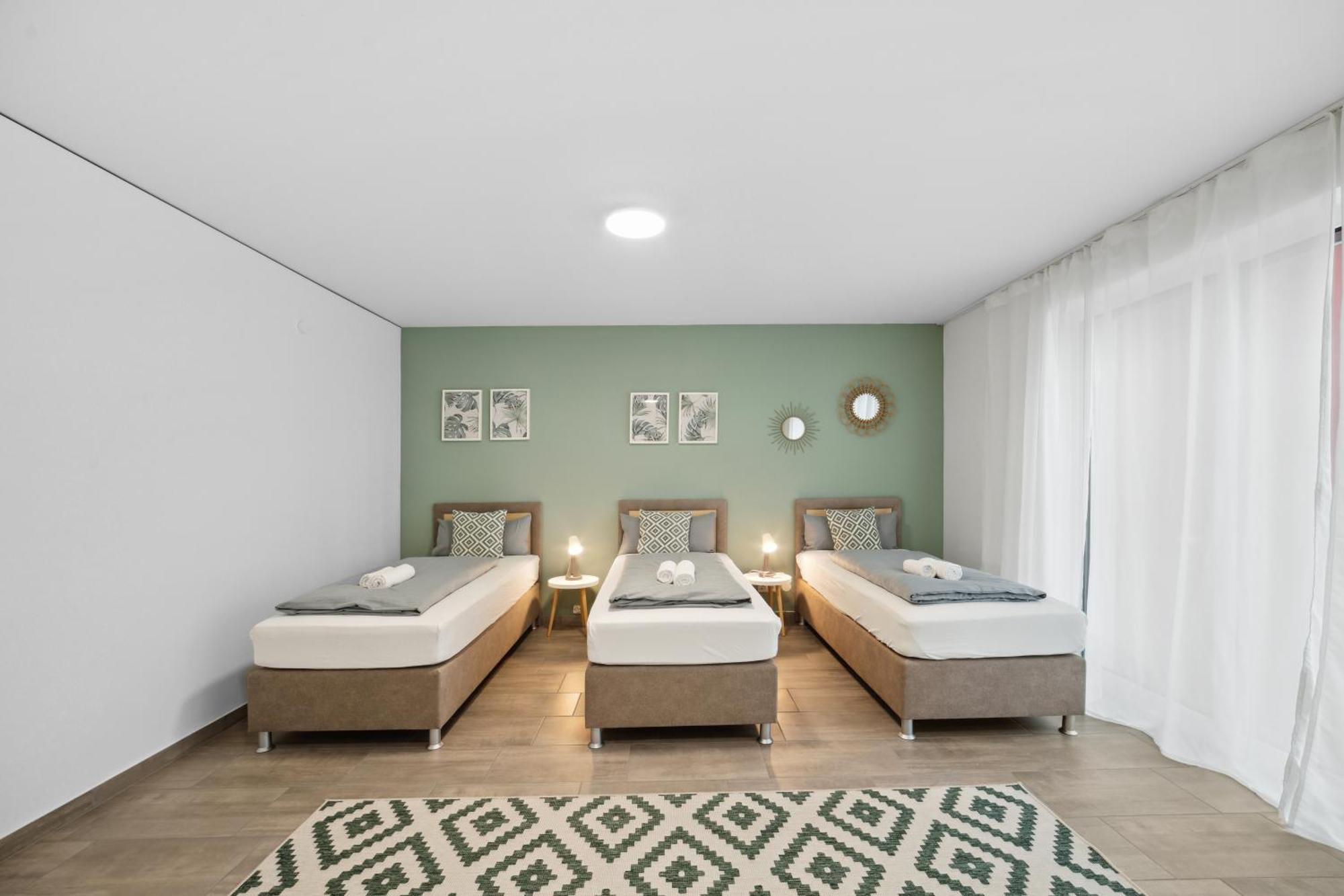 Sali Homes Spacious Apartment With Terrace In City Center 바이로이트 외부 사진